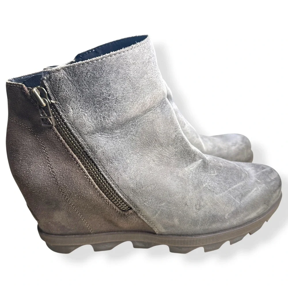Sorel Joan of Arctic Wedge II Leather Grey Ankle Boot Gorpcore Women Size 8.5